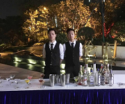 【2017年海倫時光VIP客戶尊享晚宴】邀請花式調(diào)酒演出嘉賓