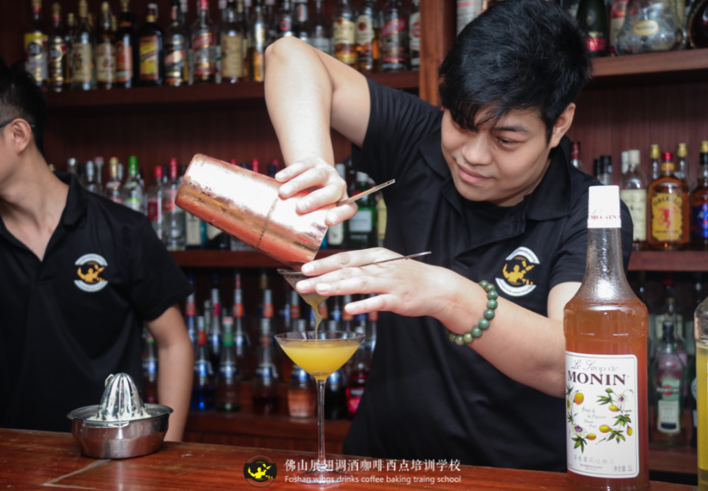 調酒師如何讓身邊人了解飲酒文化?